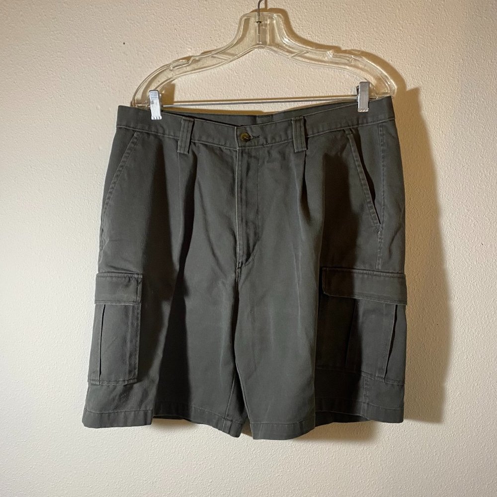 BAXTER COMPANY MENS H/D COTTON DENIM CARGO SHORTS SZ 36 ARMY GREEN PLEATED FRONT